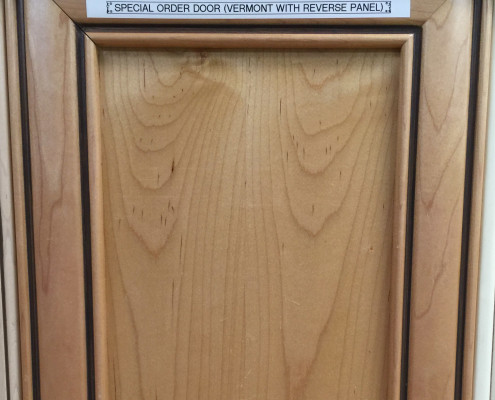 Maple wood / Autumn Harvest Stain with Brown Glaze | Special Order Door (Vermont with Reverse Panel)